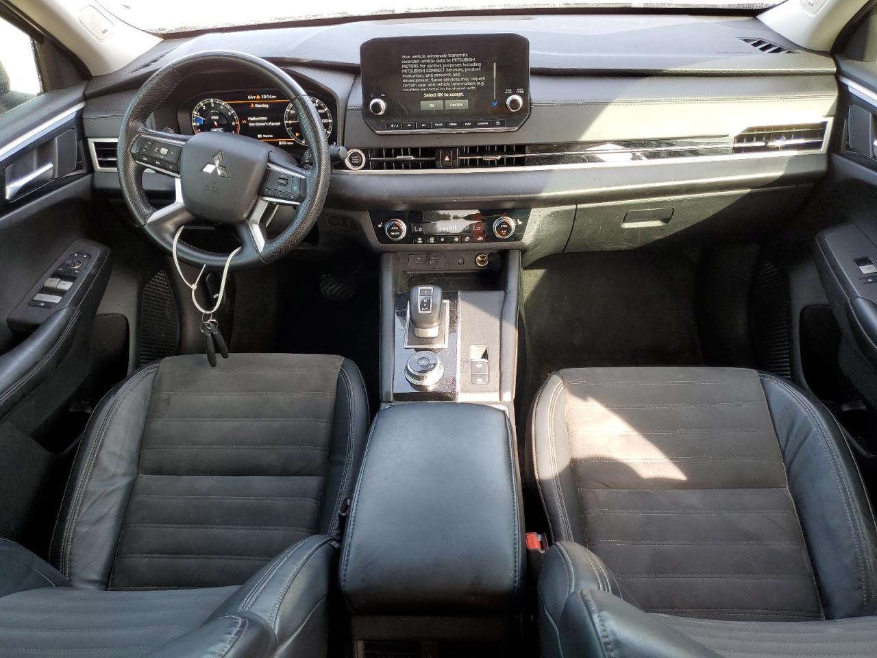 2022 MITSUBISHI outlander