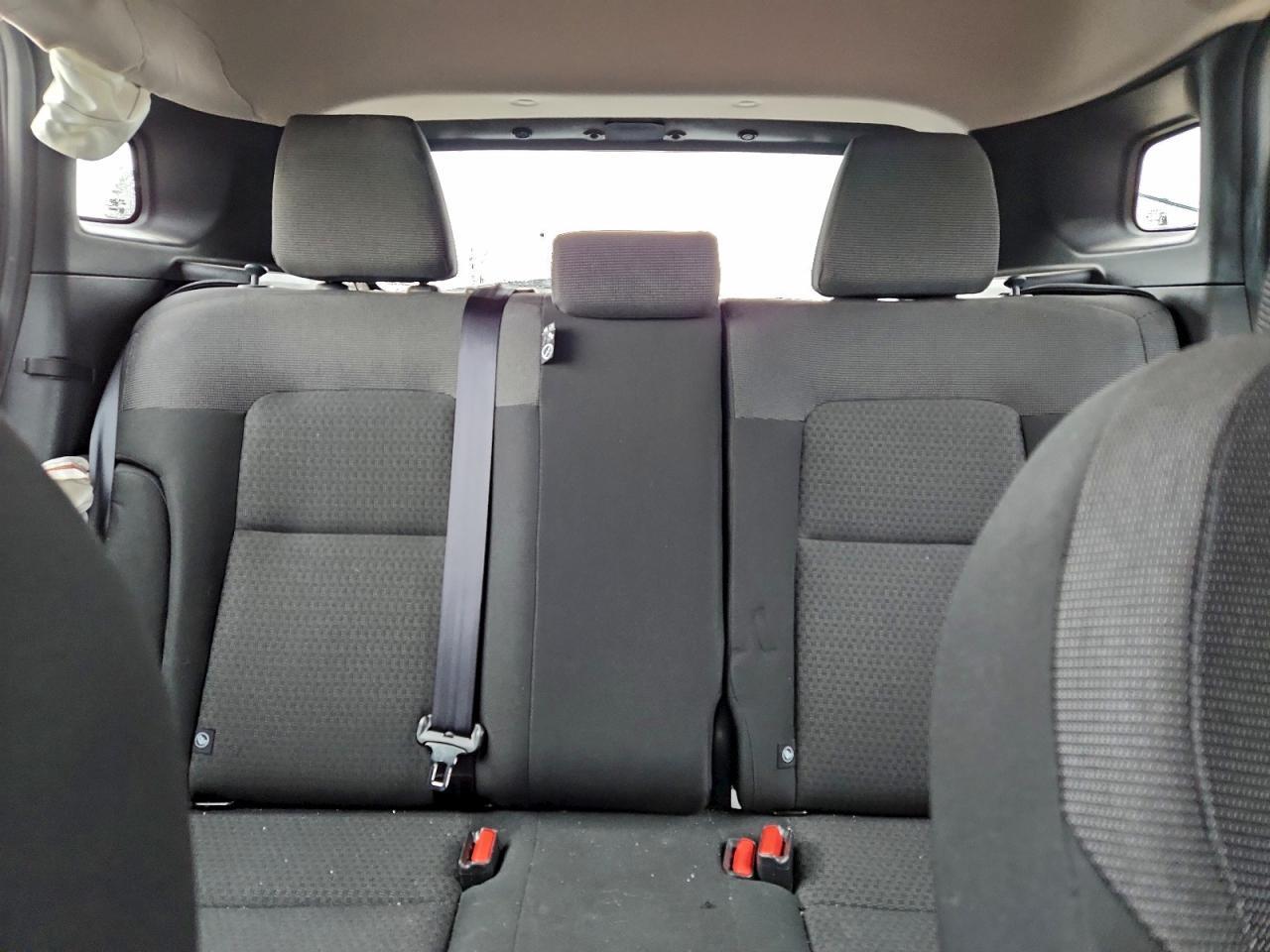 2025 NISSAN KICKS