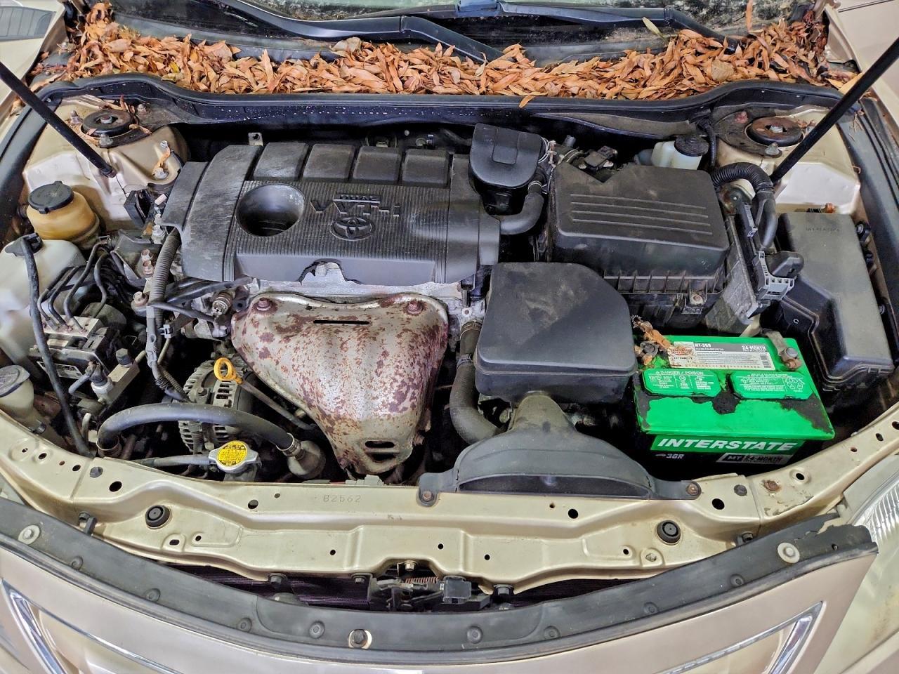 2011 TOYOTA CAMRY