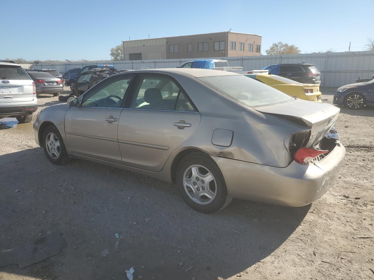 2002 TOYOTA CAMRY