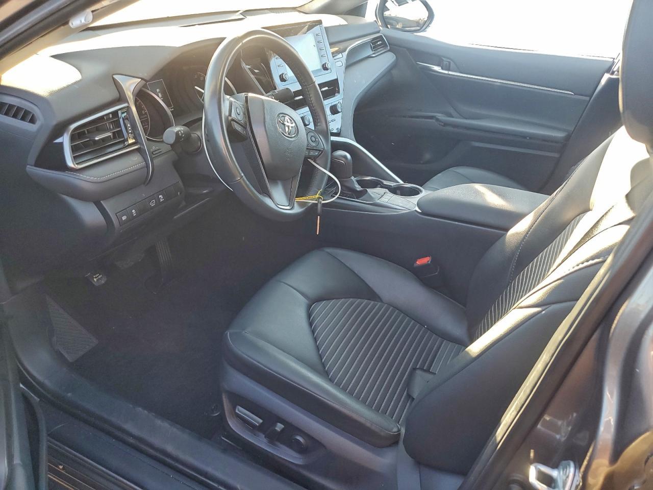 2024 TOYOTA CAMRY