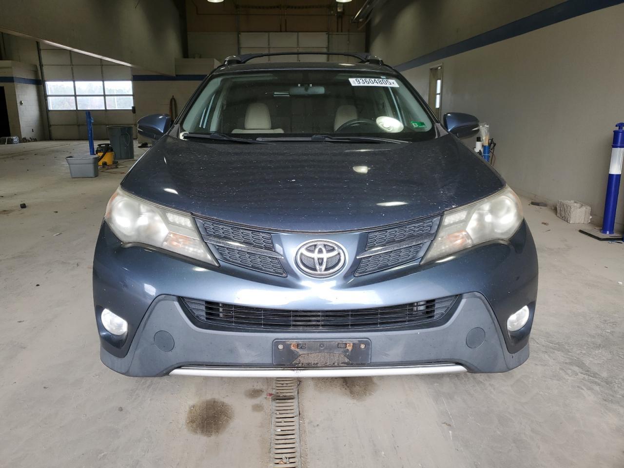 2014 TOYOTA RAV4