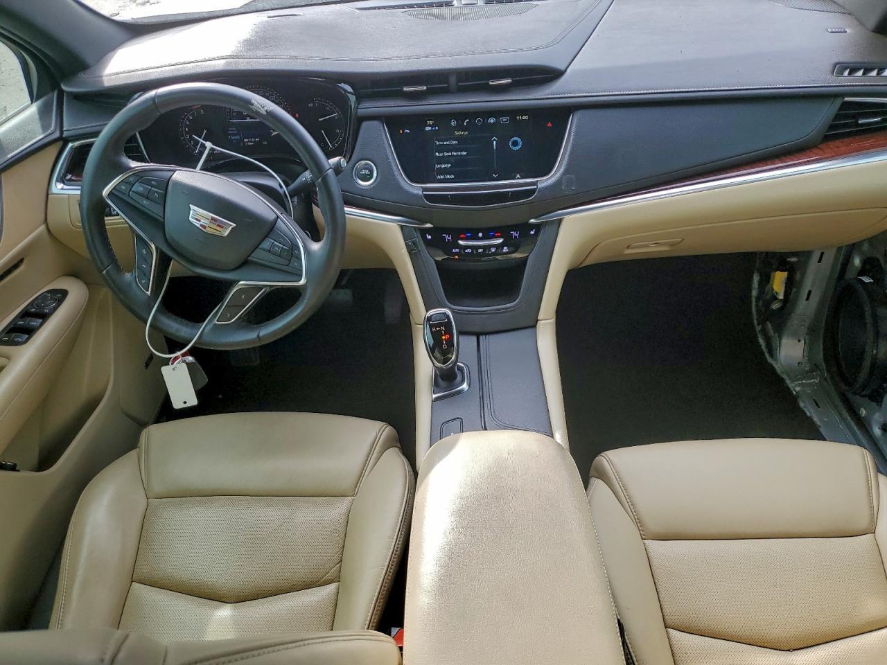 2018 CADILLAC XT5