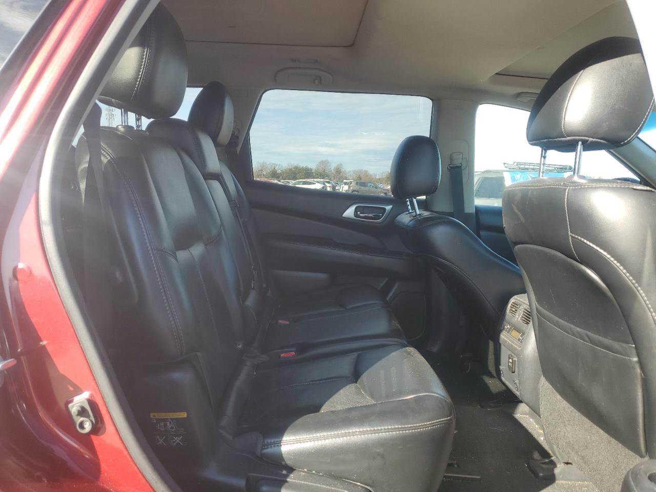 2015 NISSAN PATHFINDER