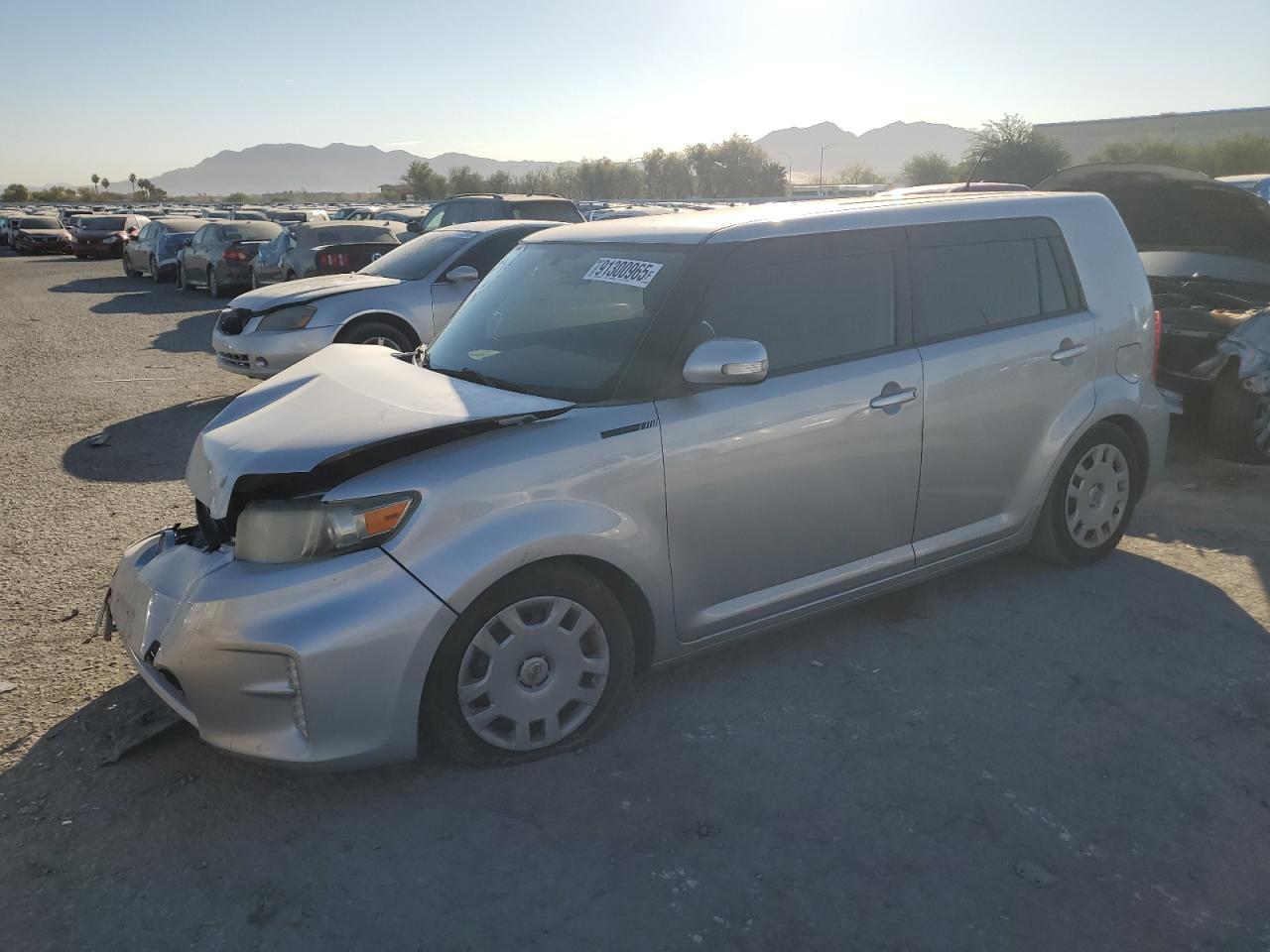 2015 TOYOTA SCION