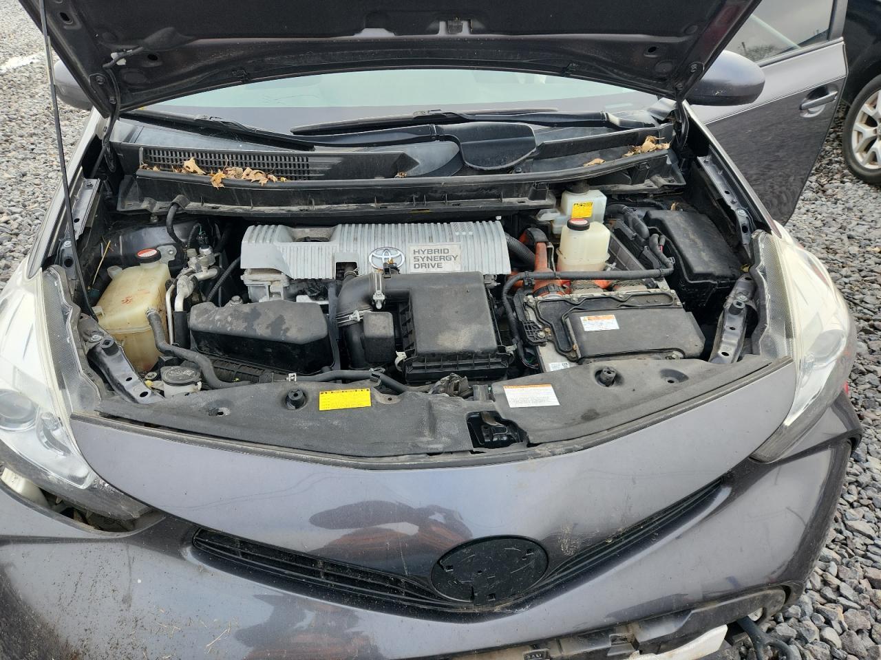 2015 TOYOTA PRIUS V