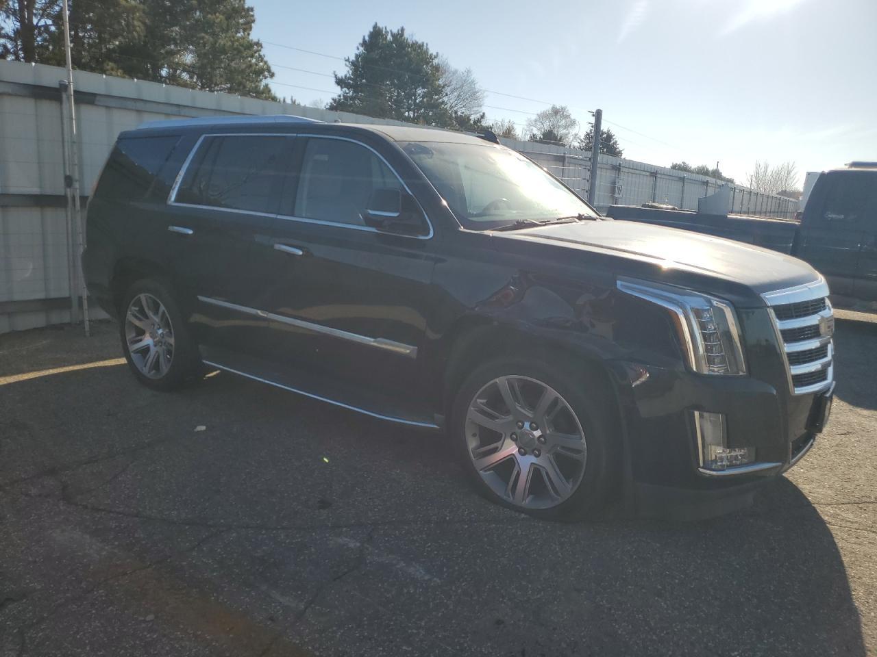 2016 CADILLAC ESCALADE