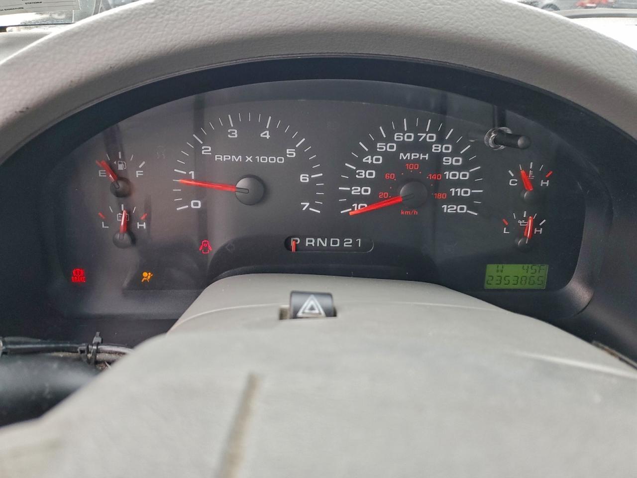 2004 FORD F-150 Lightning