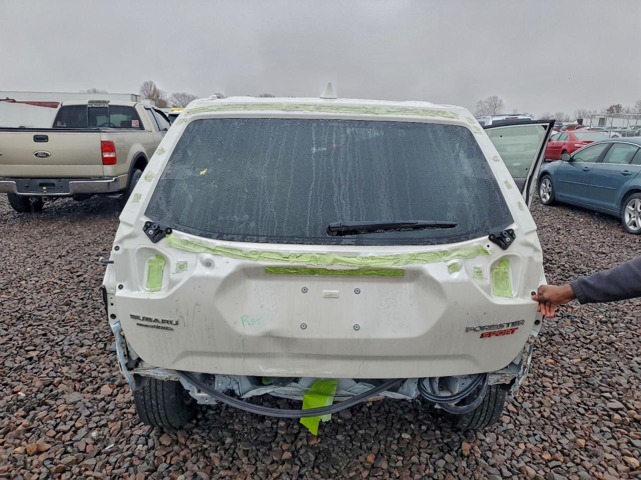 2023 SUBARU FORESTER