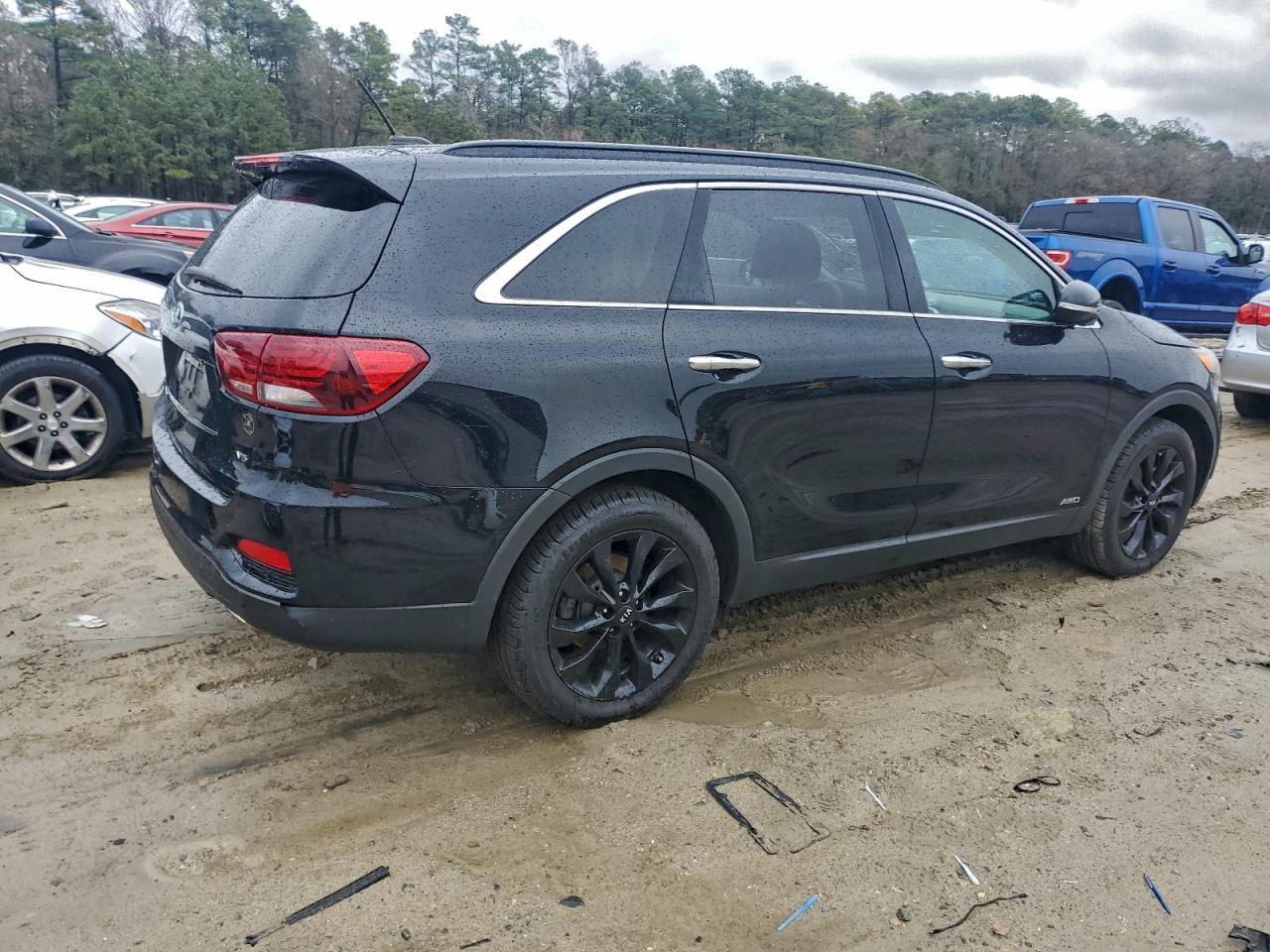 2019 KIA SORENTO