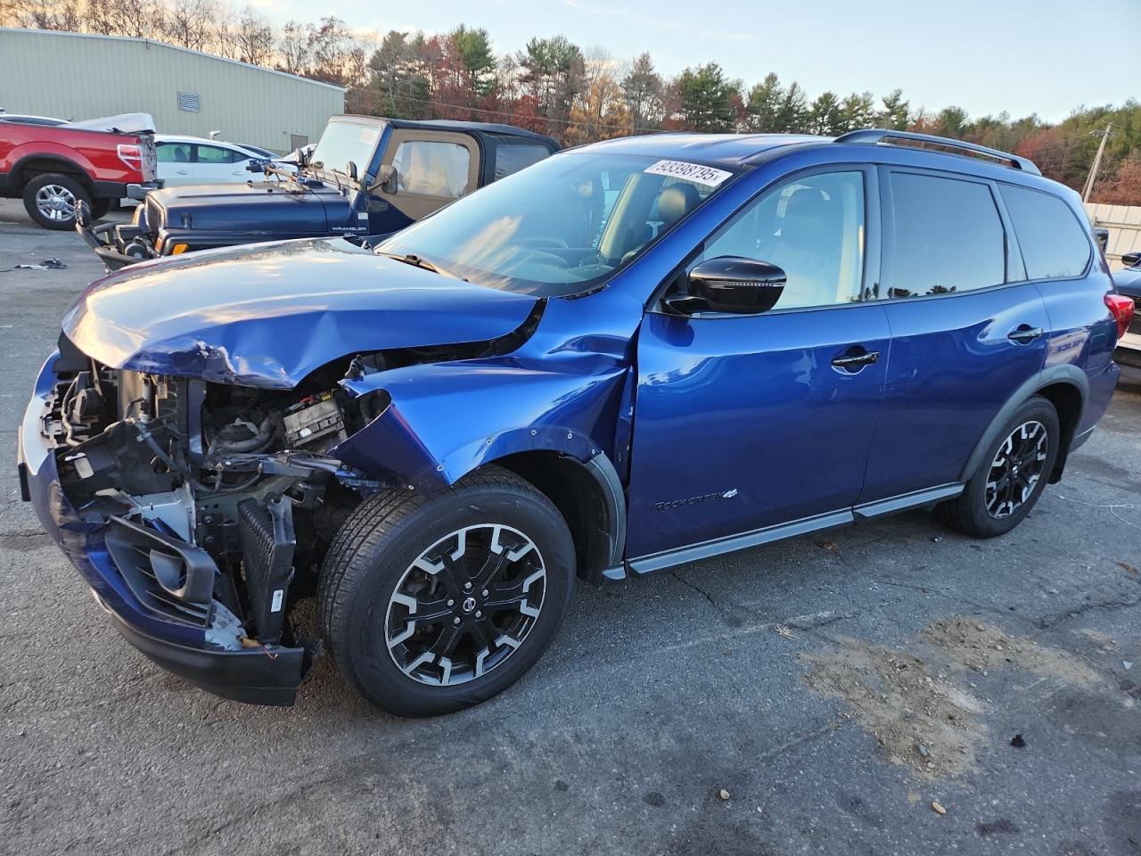 2019 NISSAN PATHFINDER
