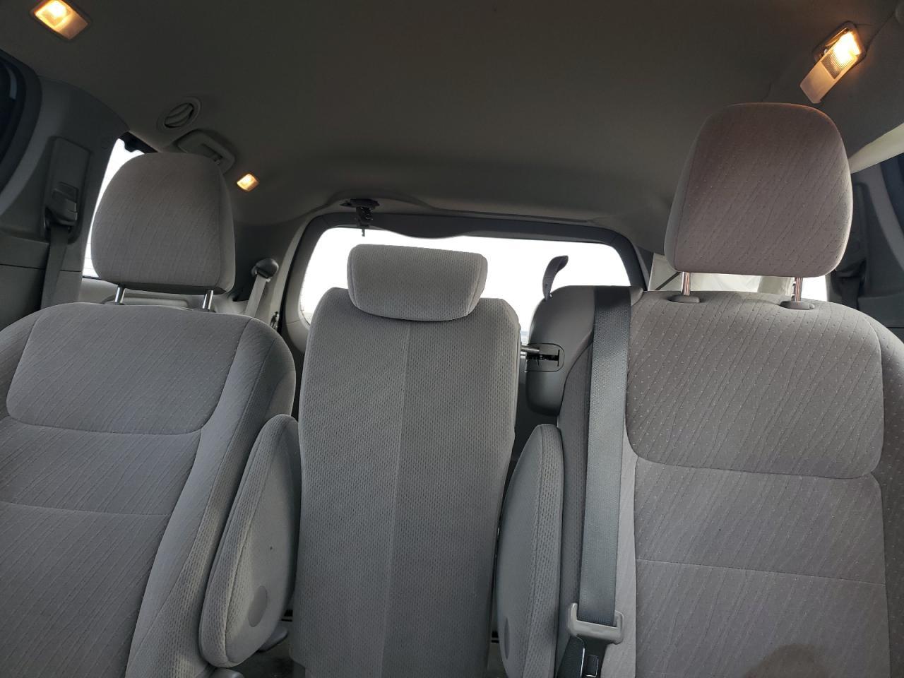 2016 TOYOTA SIENNA