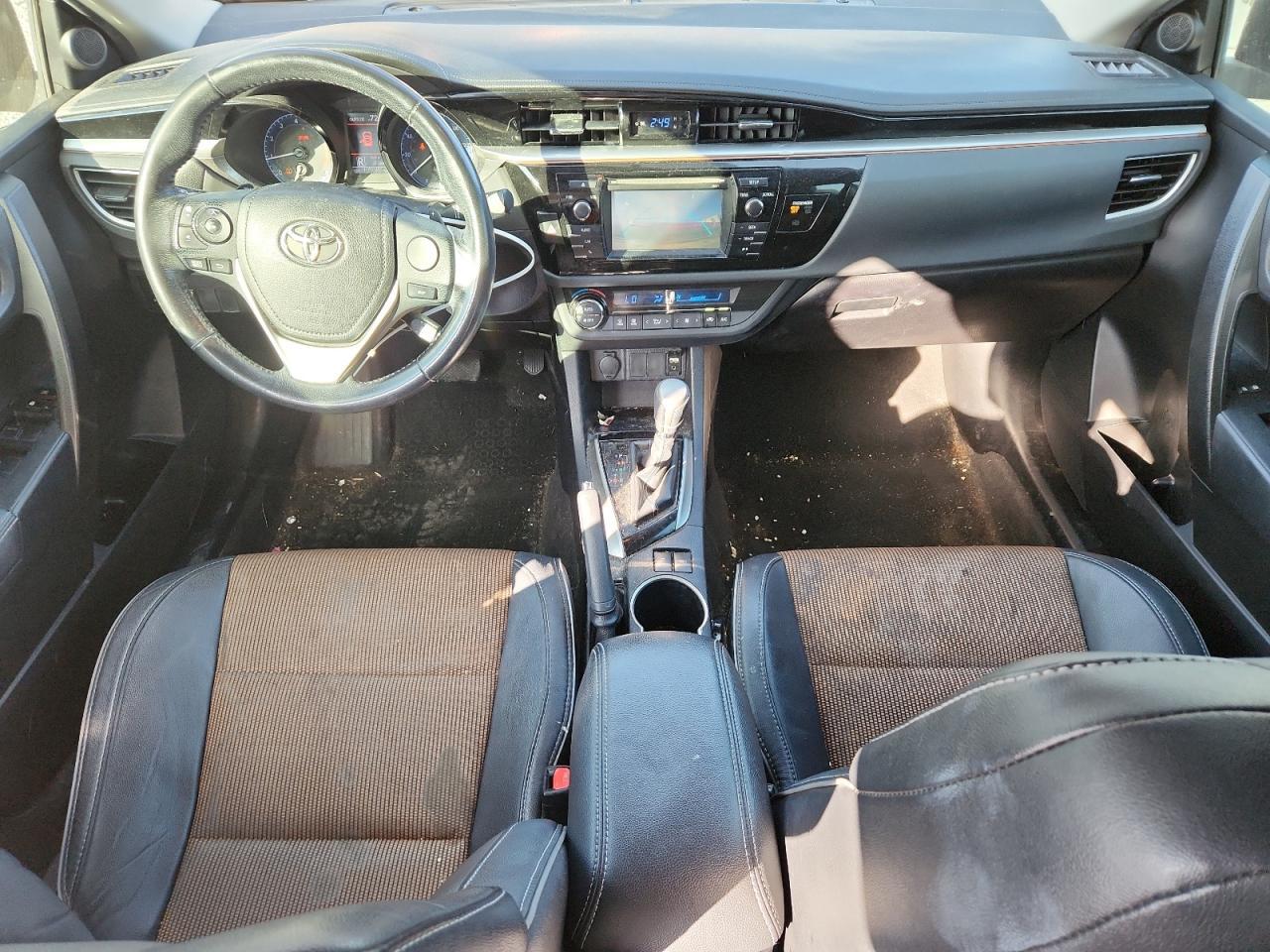 2016 TOYOTA COROLLA
