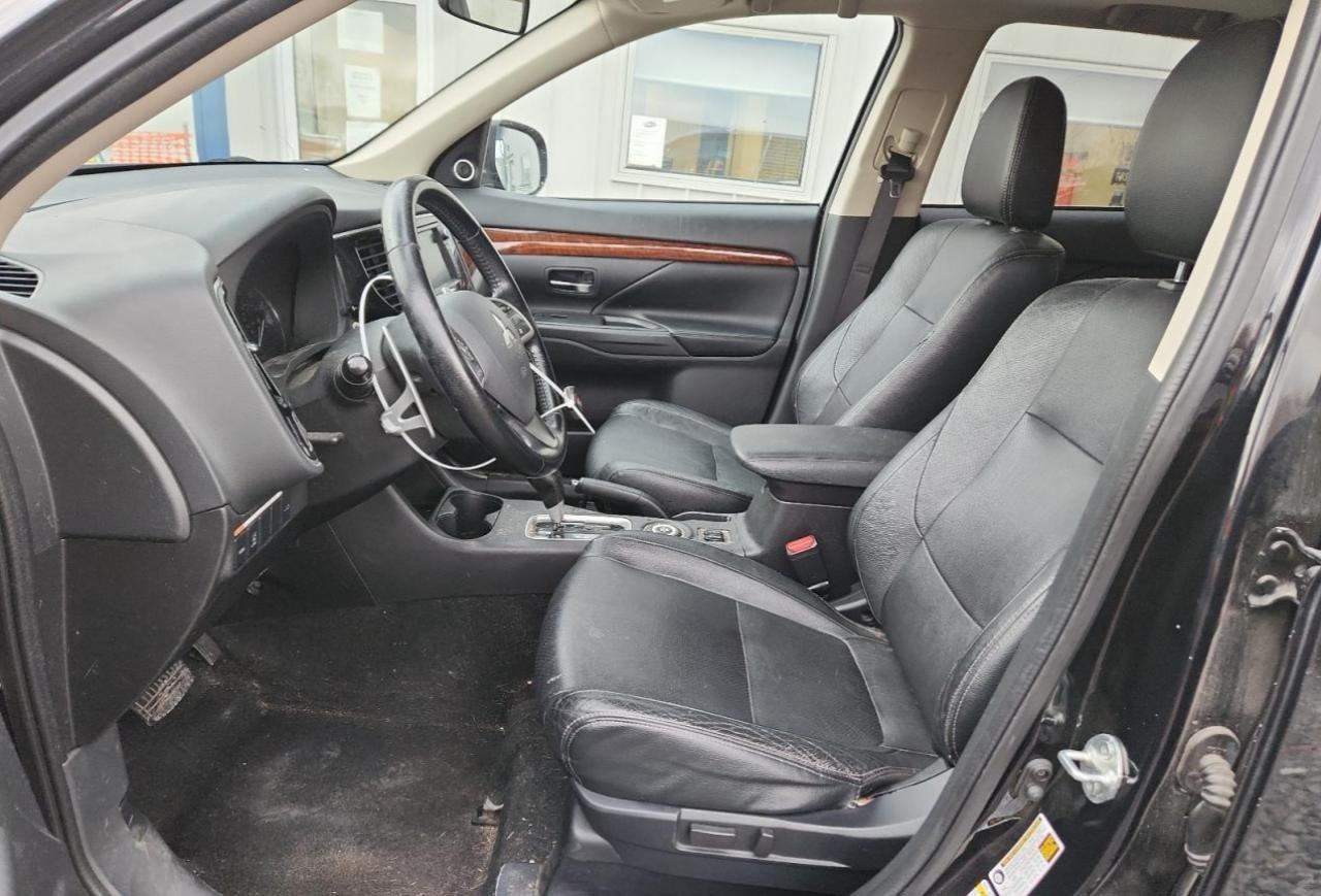 2015 MITSUBISHI outlander