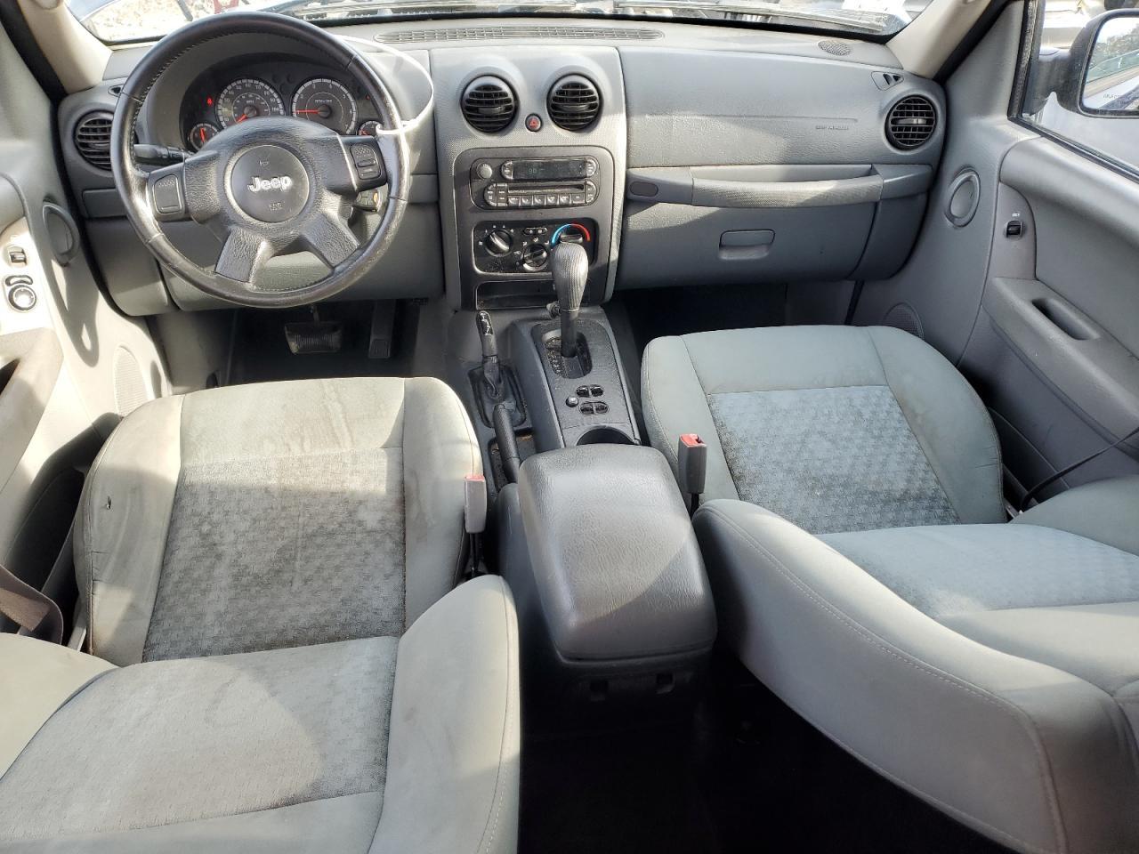 2005 JEEP Liberty