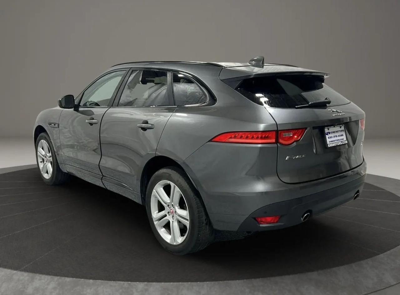 2019 JAGUAR F-Pace