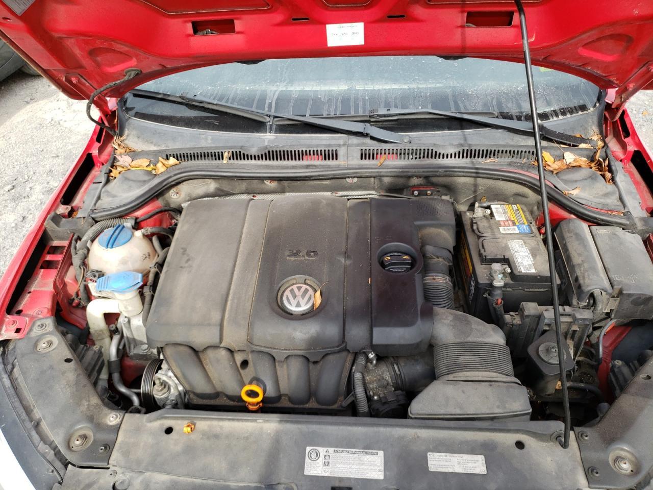 2012 VOLKSWAGEN JETTA