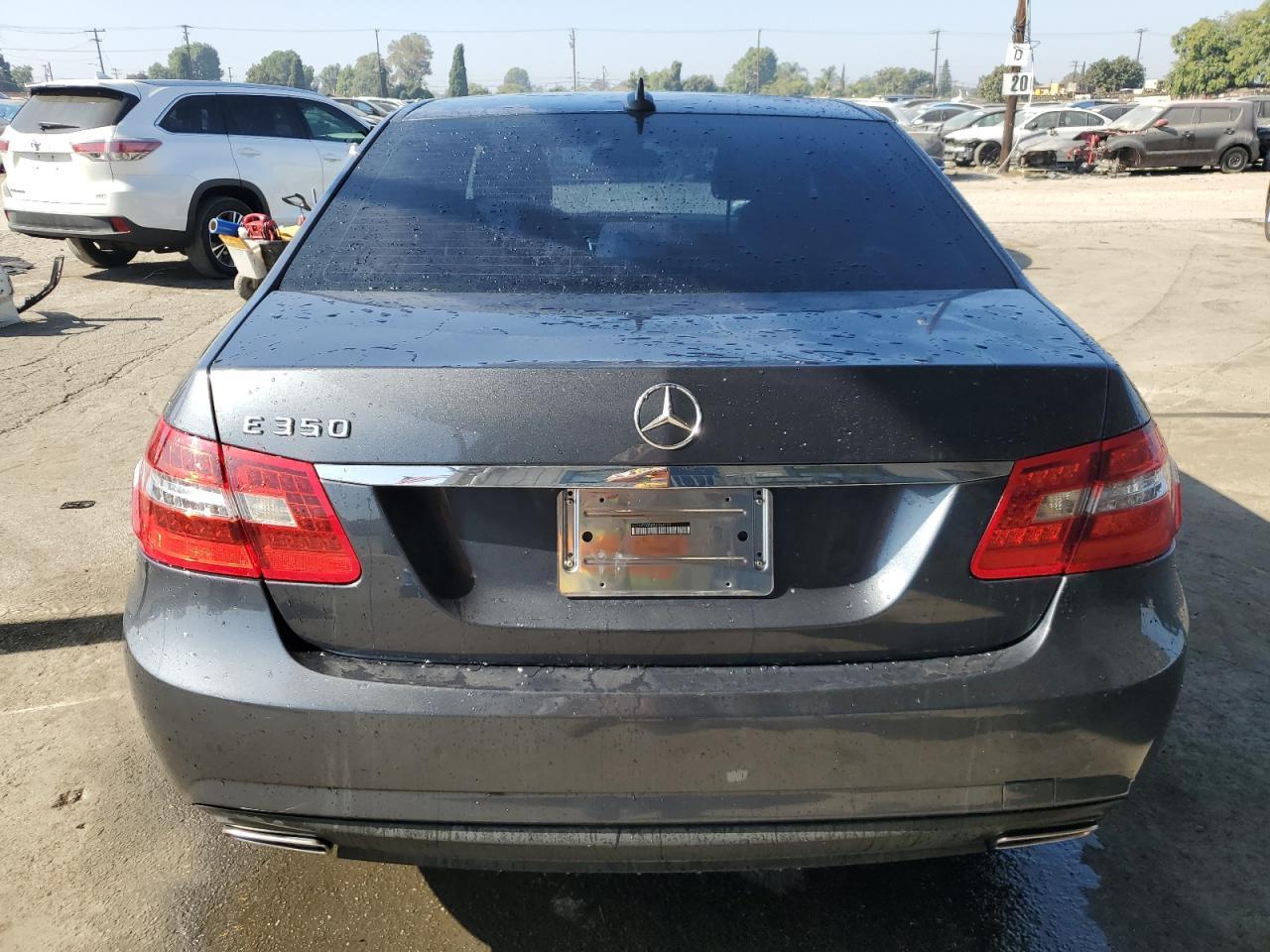 2011 MERCEDES-BENZ E-Class