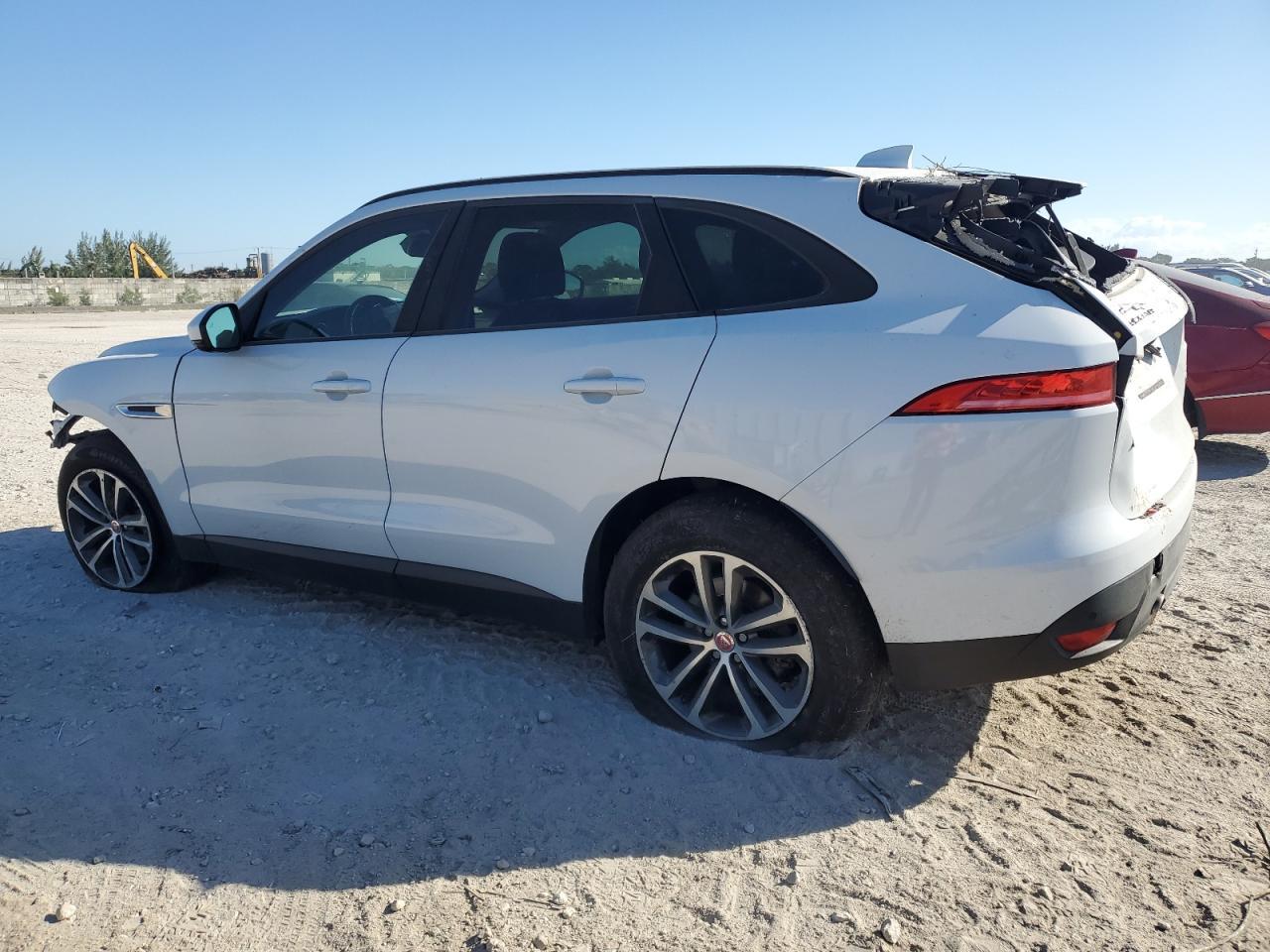 2018 JAGUAR F-Pace