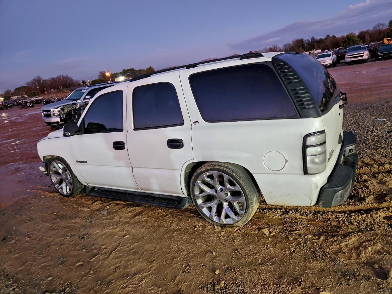 2002 CHEVROLET Tahoe