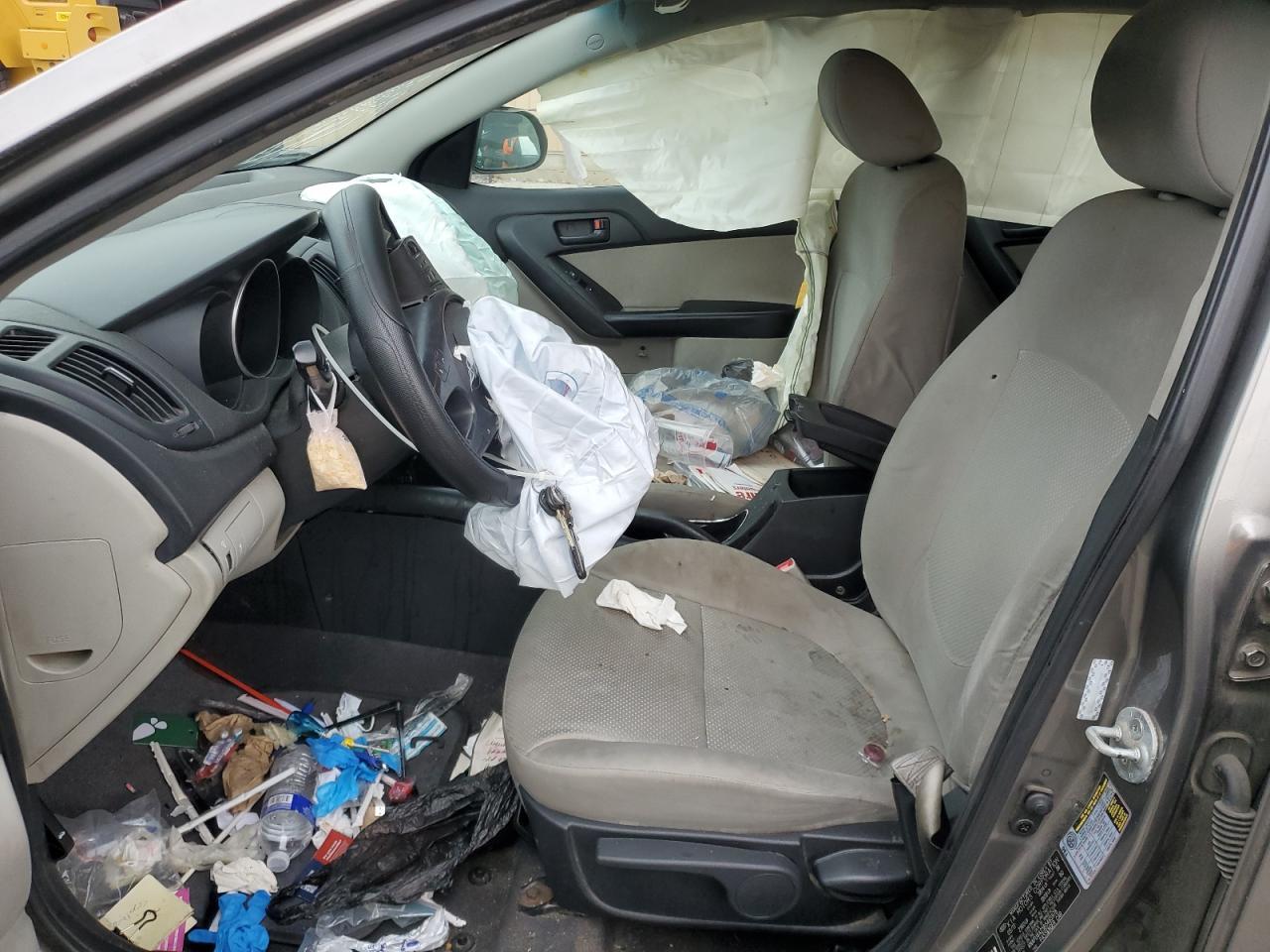 2011 KIA FORTE
