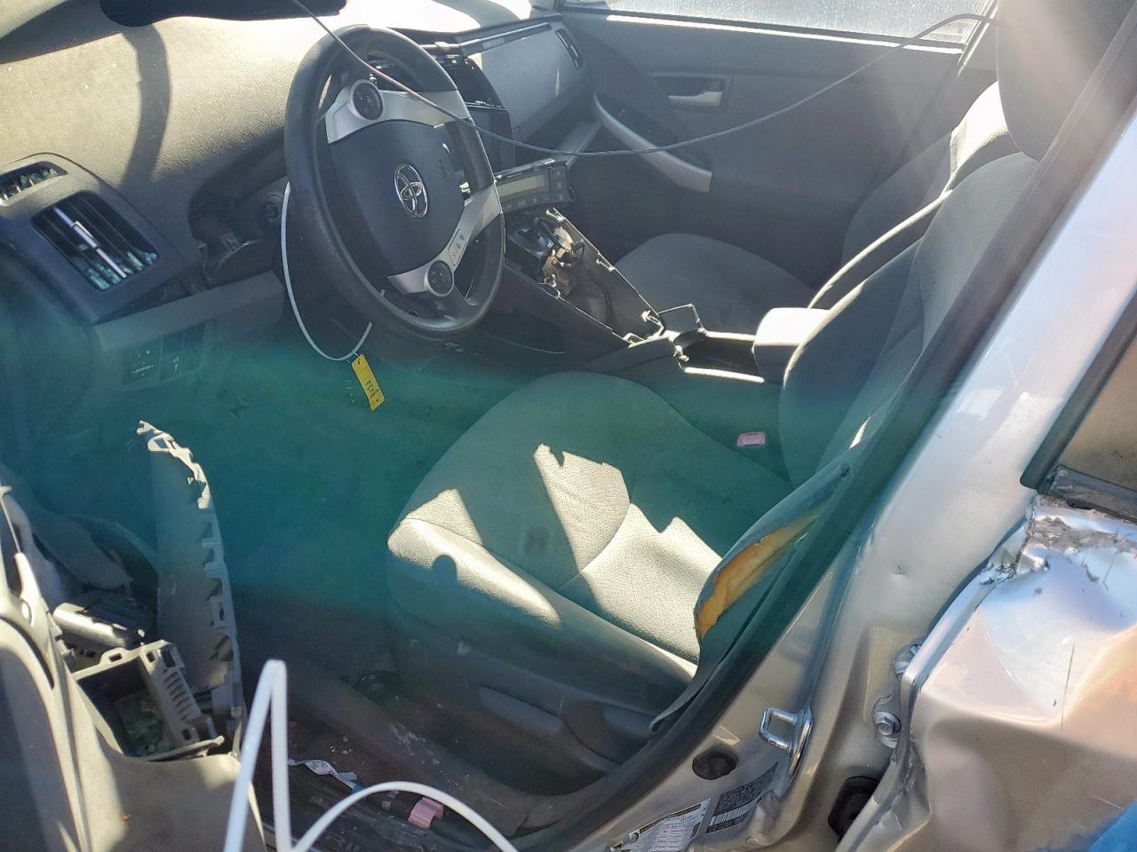 2010 TOYOTA PRIUS