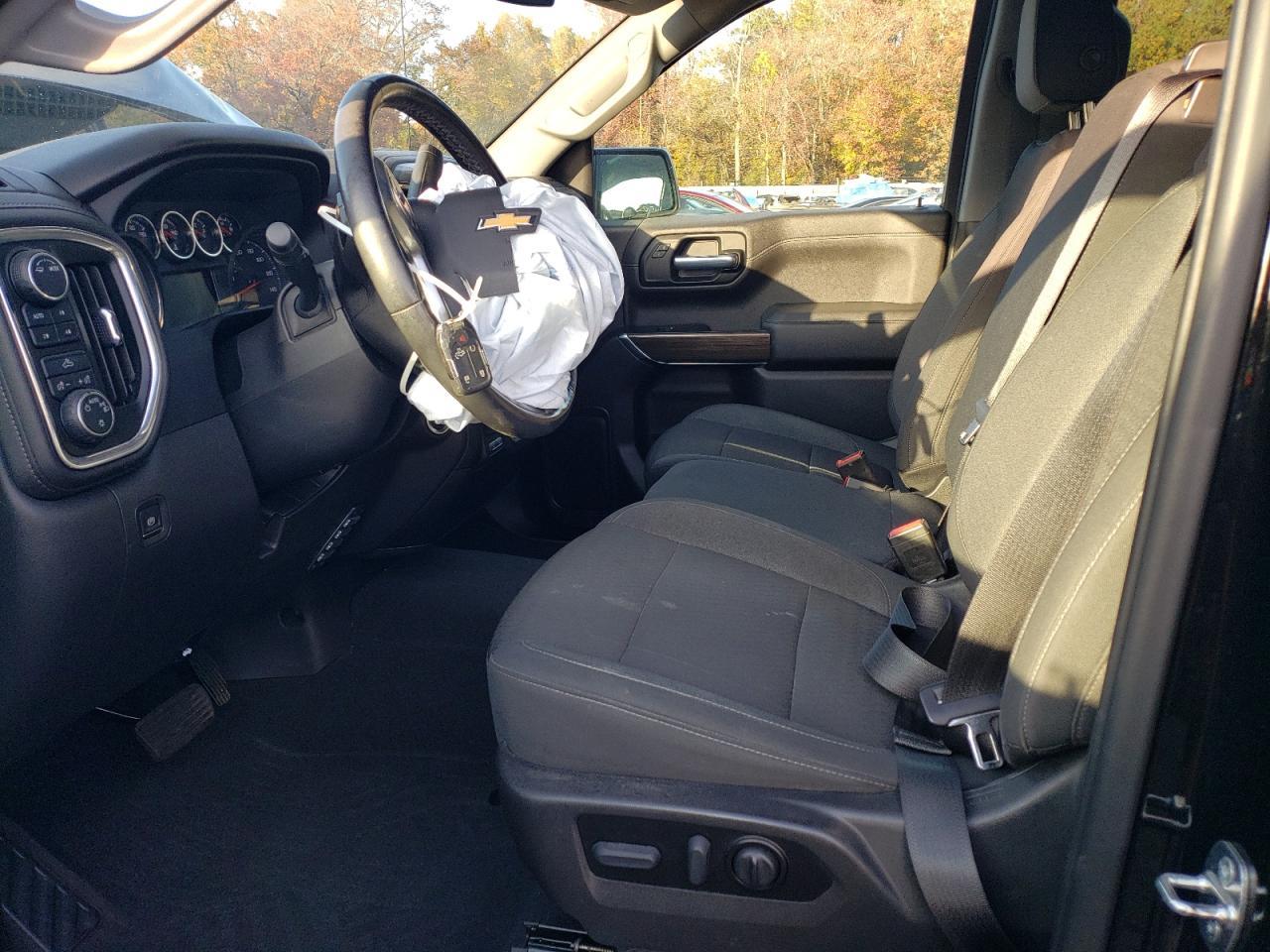 2022 CHEVROLET Silverado