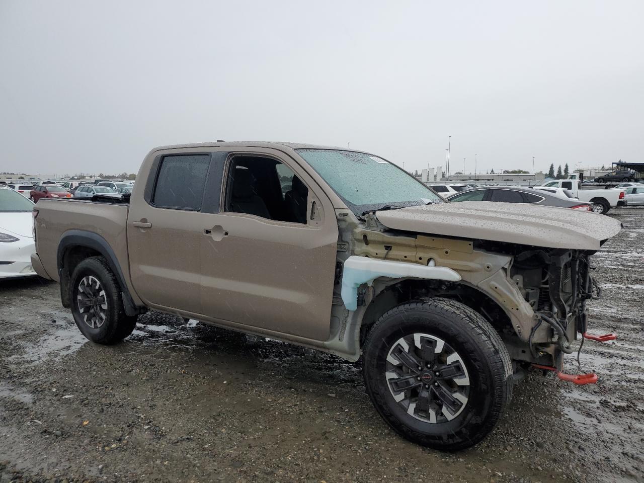2022 NISSAN Frontier
