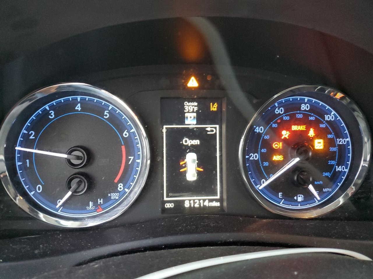 2019 TOYOTA COROLLA