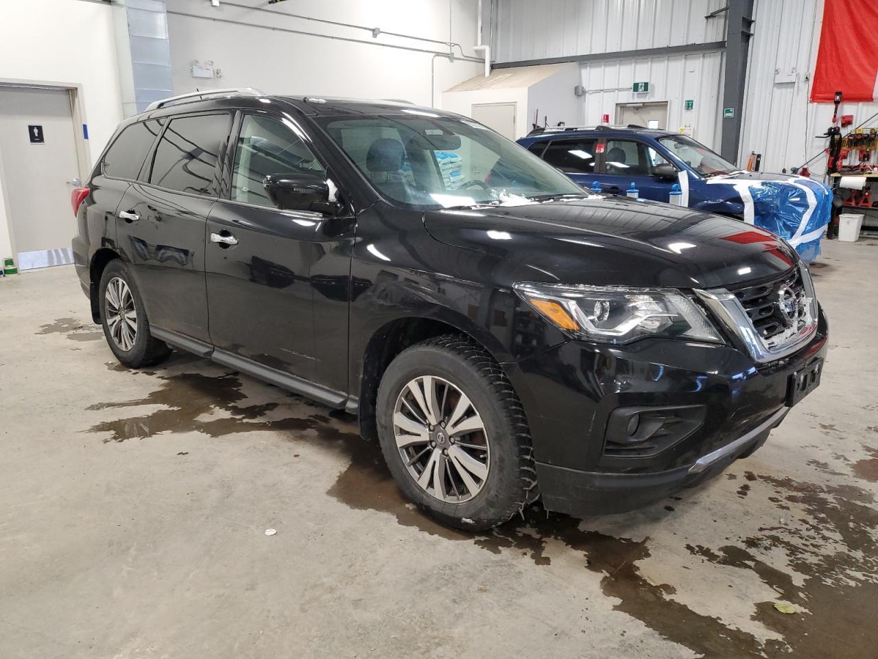 2018 NISSAN PATHFINDER