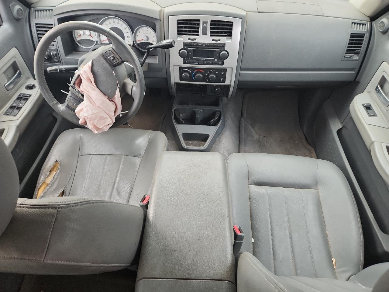 2006 DODGE Dakota