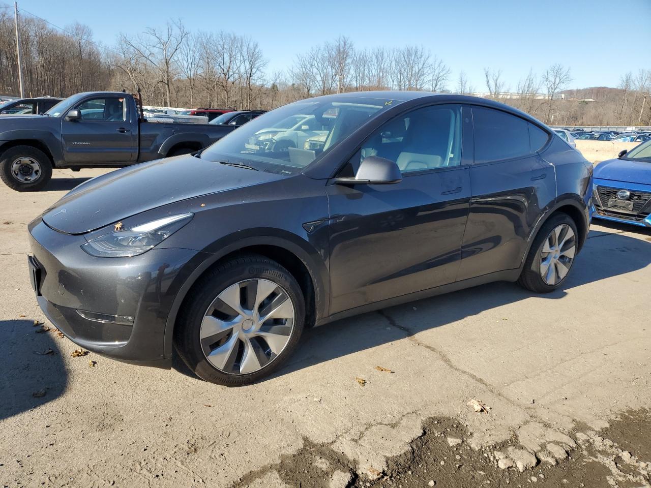 2024 TESLA MODEL Y