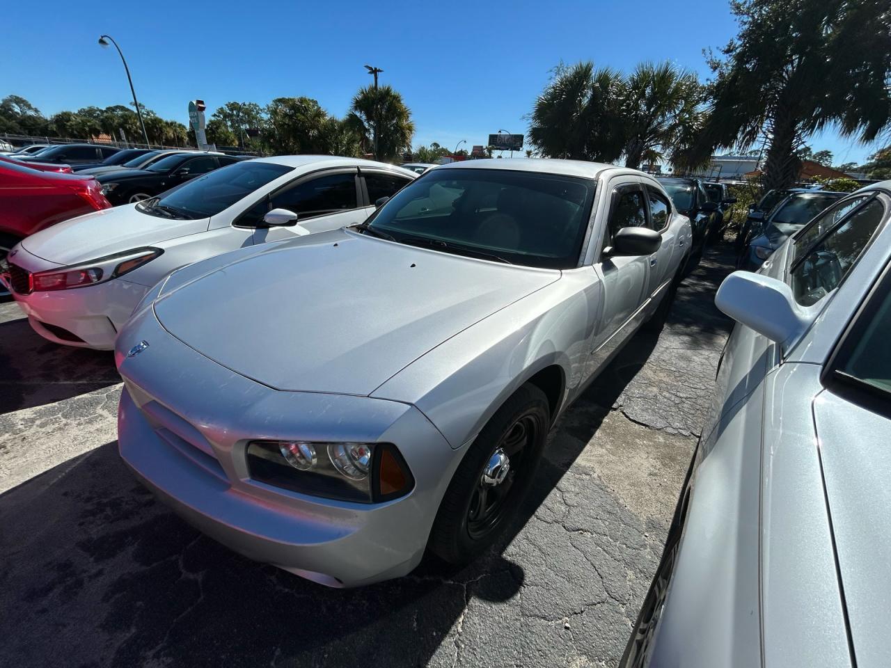 2010 DODGE CHARGER