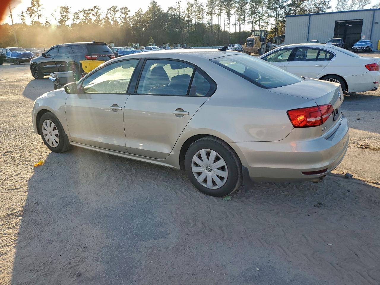 2015 VOLKSWAGEN JETTA