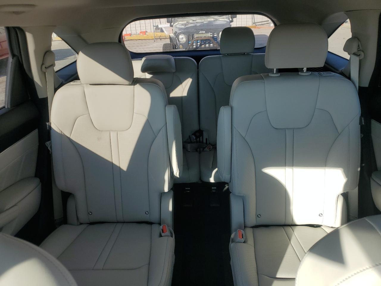 2024 KIA SORENTO