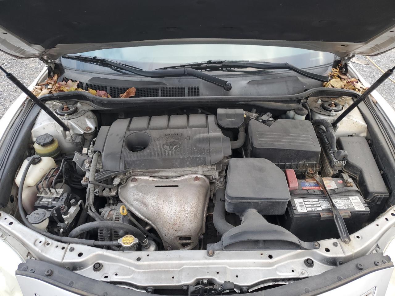 2011 TOYOTA CAMRY