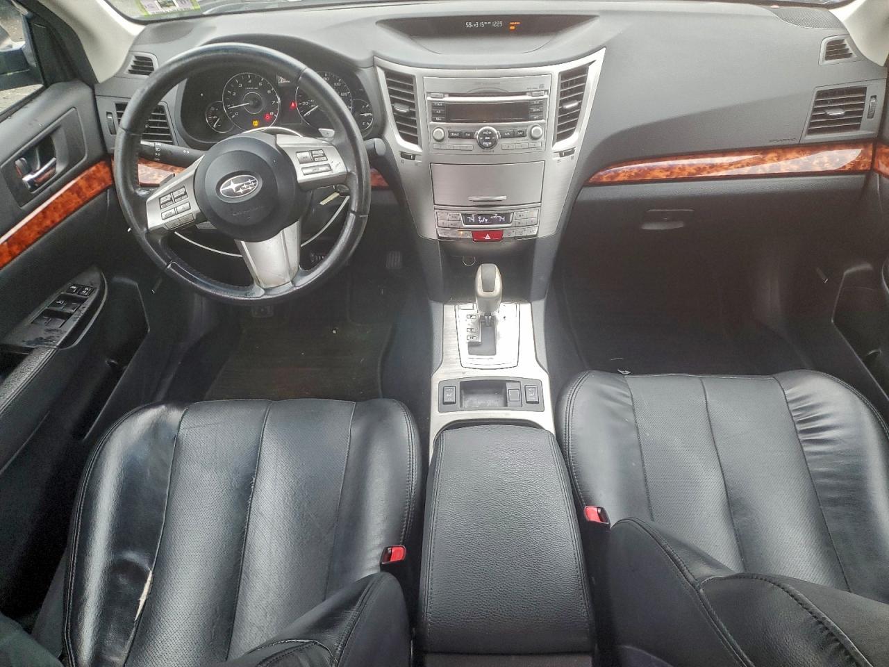 2011 SUBARU Legacy