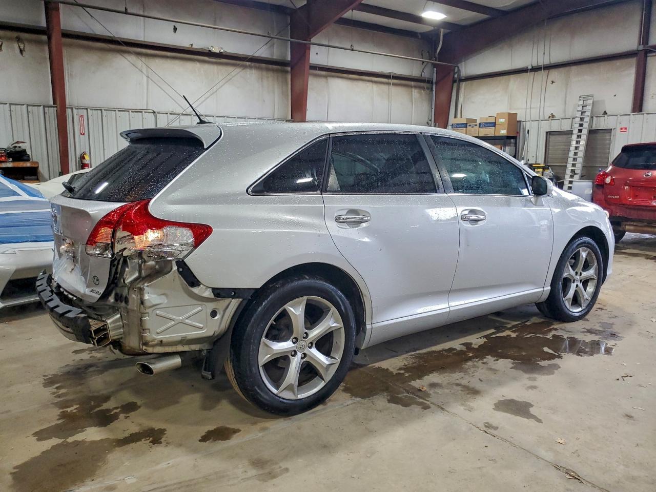 2011 TOYOTA VENZA