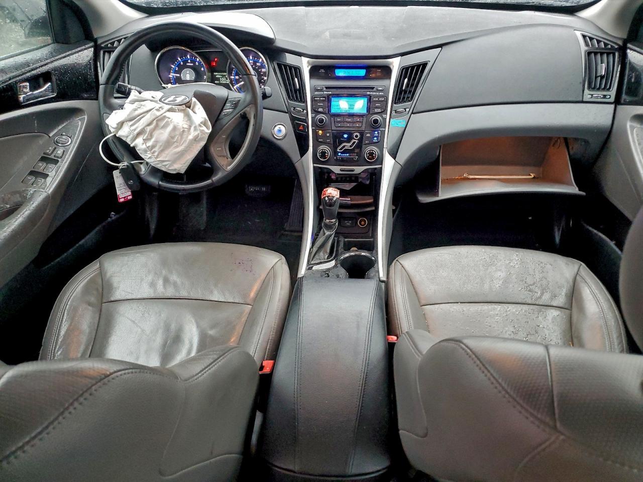 2013 HYUNDAI SONATA