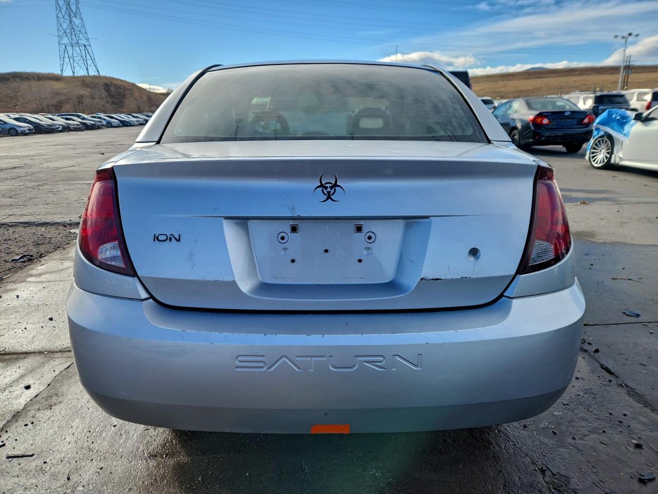 2003 SATURN Ion