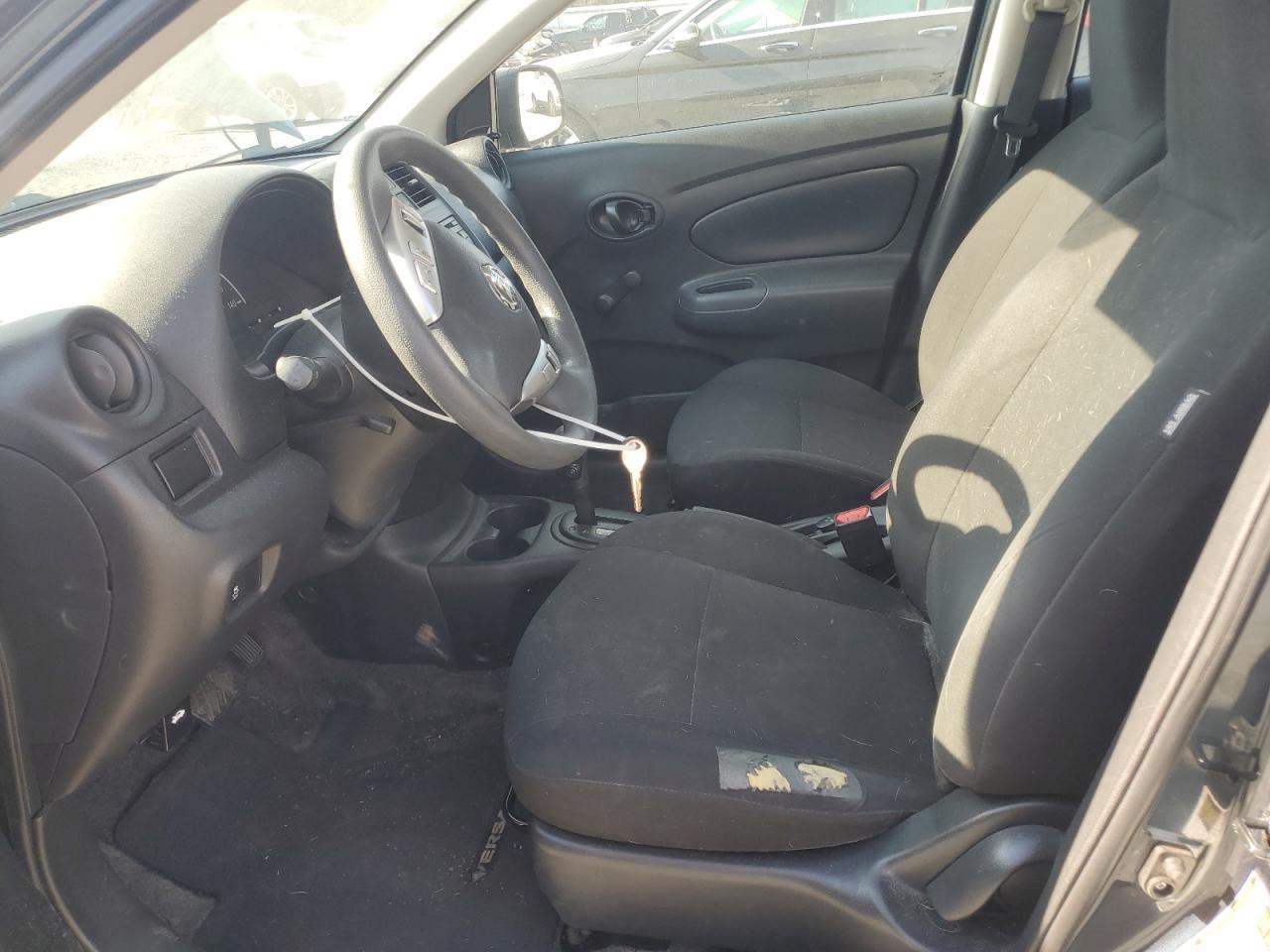 2015 NISSAN VERSA