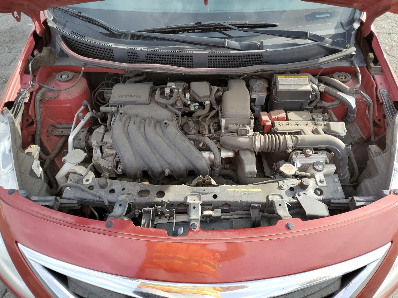 2017 NISSAN VERSA