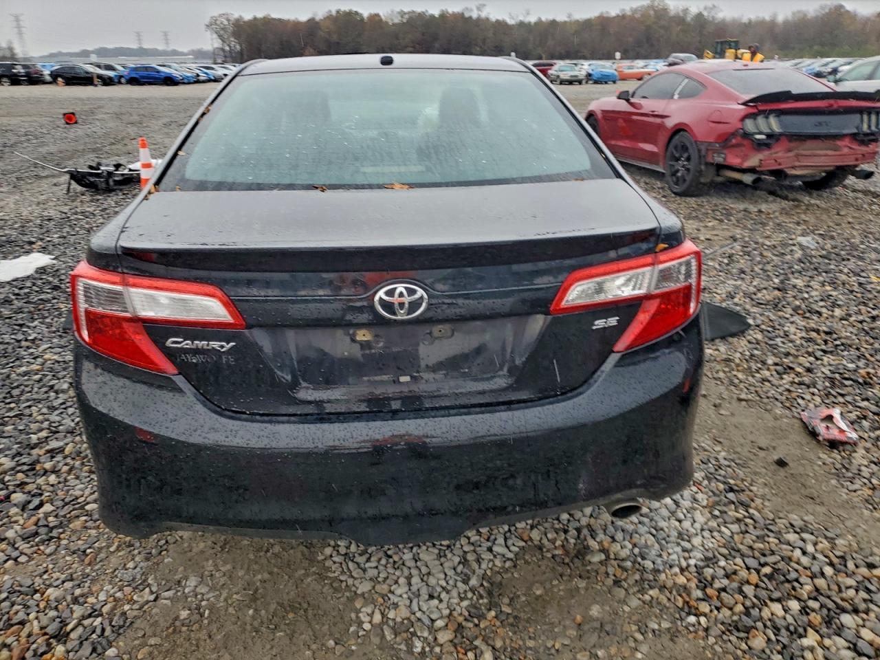 2012 TOYOTA CAMRY