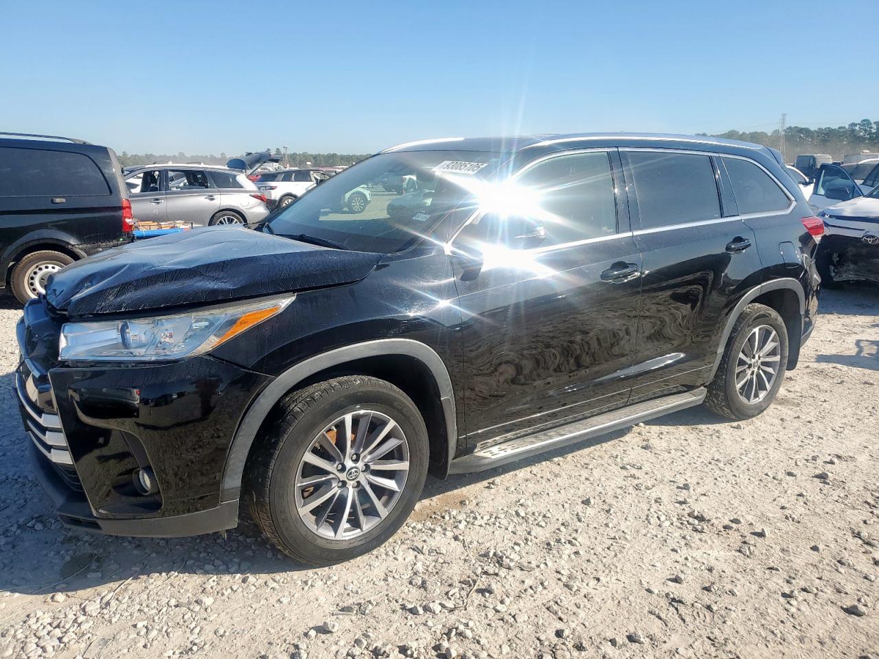 2018 TOYOTA HIGHLANDER