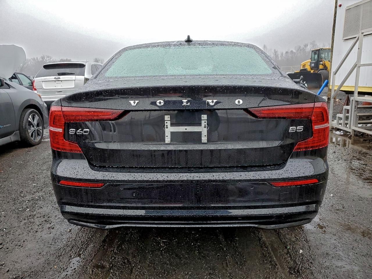 2024 VOLVO S60
