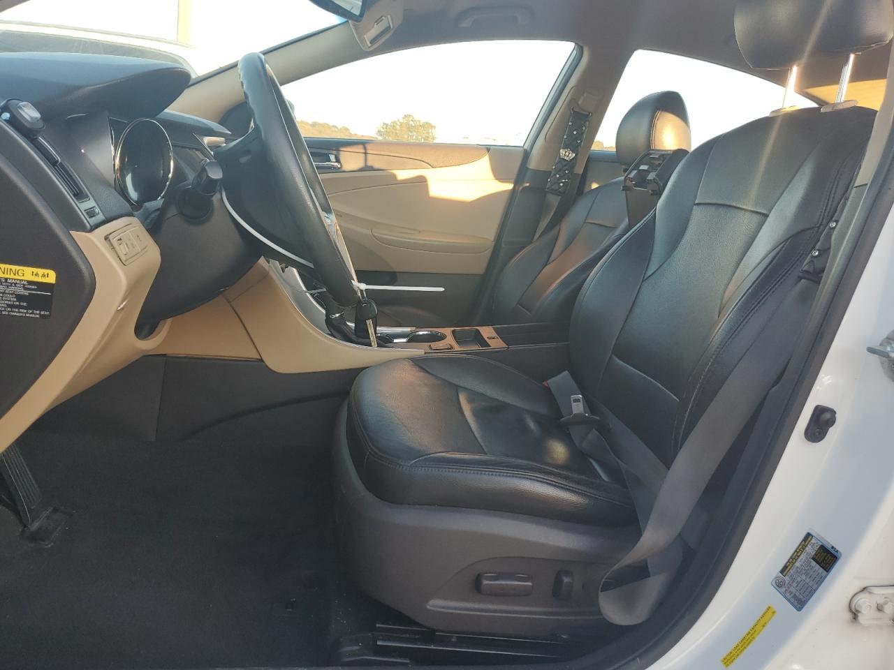 2013 HYUNDAI SONATA