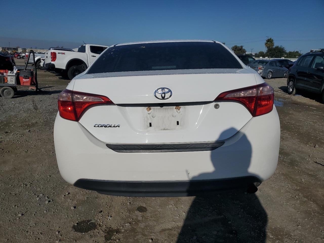 2018 TOYOTA COROLLA