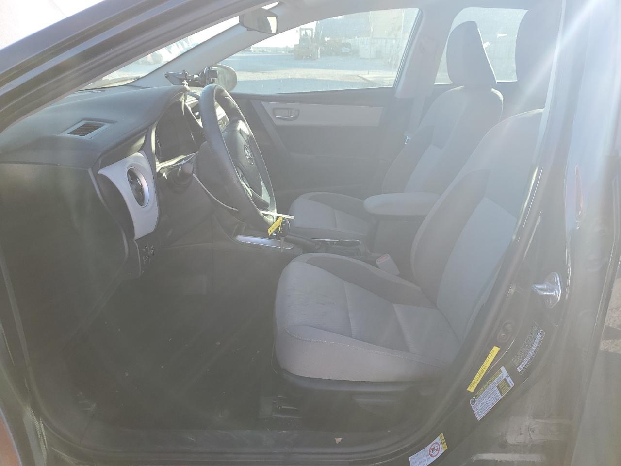 2017 TOYOTA COROLLA