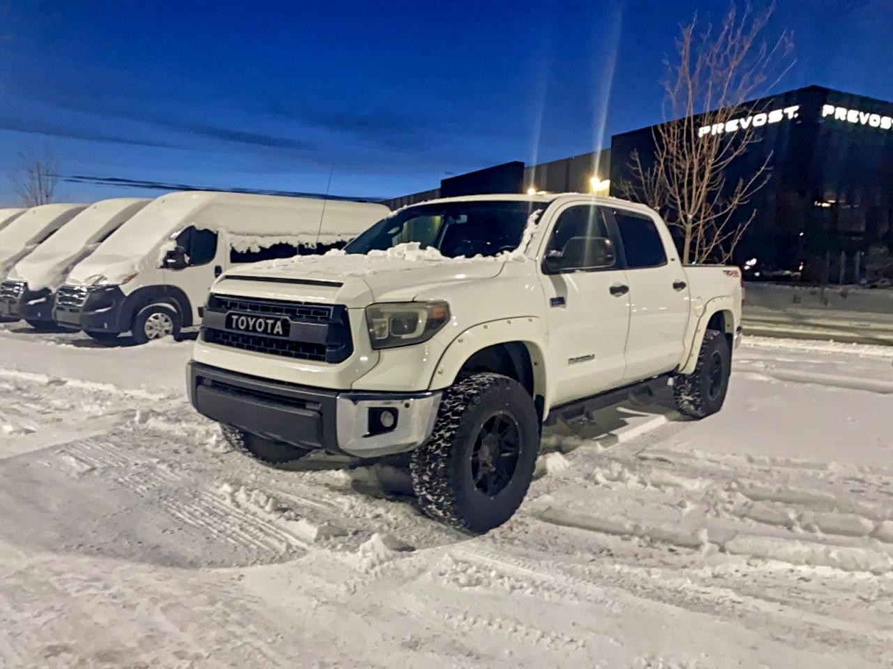 2016 TOYOTA TUNDRA
