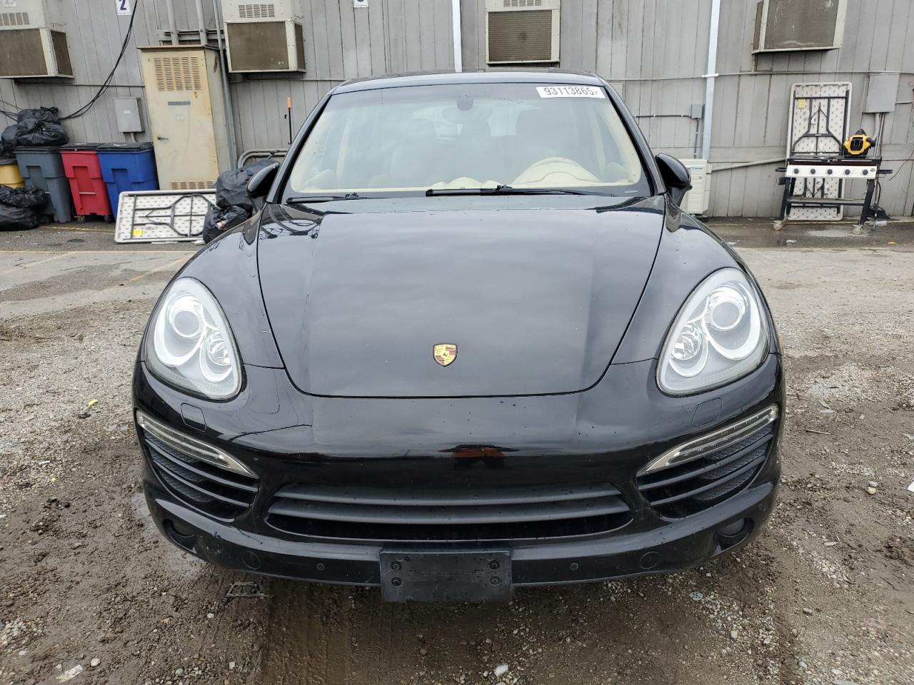 2013 PORSCHE CAYENNE